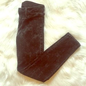 Vince. Black Acid Wash Dylan Skinny Jeans Size 25